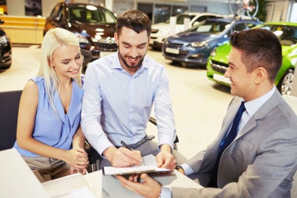 АІС пропонує купити авто з пробігом в кредит без початкового внеску, застави та додаткових платежів