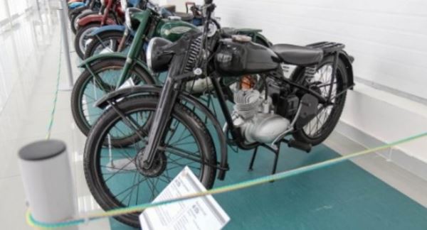 Мотоцикл К-125: самый первый мотоцикл завода ЗиД был копией немецкого DKW