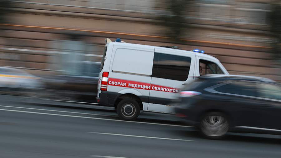 Десять человек пострадали в ДТП с автобусом и грузовиком в Москве<br />
