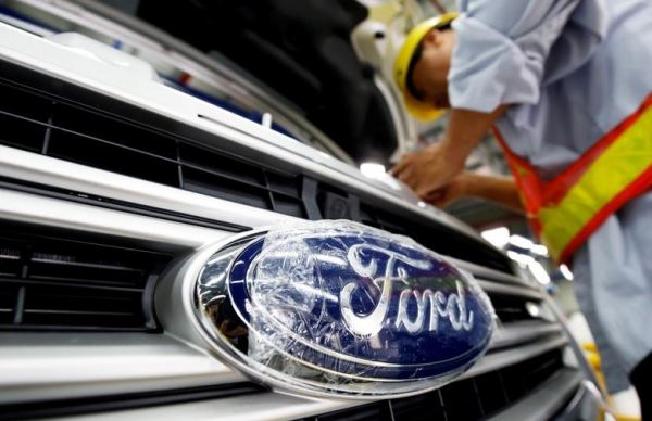 Ford уволит тысячу сотрудников ради электромобилей