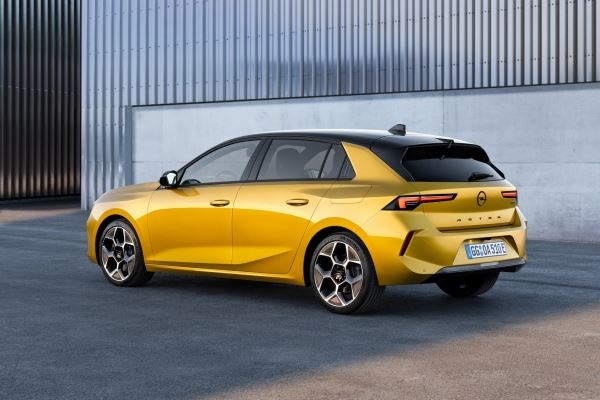 Обновленный Opel Astra приобретет интересный дизайн и богатую гамму двигателей