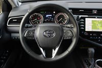 Тест-драйв Toyota Camry